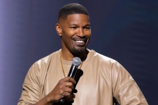 Actor   Jamie Foxx reveals he suffered a brain bleed and a stroke in 2023