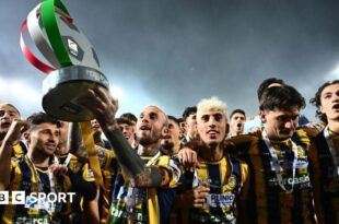 Juve Stabia celebrate