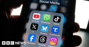 Facebook, Instagram and Whatsapp down in mass Meta outage