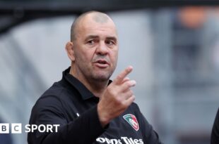 Leicester Tigers head coach Michael Cheika points while he talks on the touchline