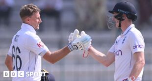 Joe Root and Harry Brook