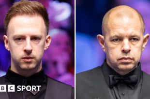 Judd Trump and Barry Hawkins