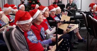 Video. UK choir with average age of 94 breaks Guinness World Record