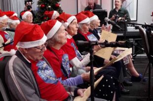 Video. UK choir with average age of 94 breaks Guinness World Record