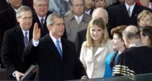 Americans object as Trump chooses not to place hands on Bible during oath-taking, making him first president in decades to not do so