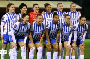 Brighton Women lining up in the WSL