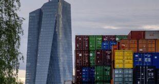 Eurozone firms see activity lift but barriers to growth persist