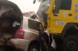 Lagos motorist burnt to de@th in Lekki-Epe expressway accident involving truck