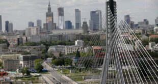 Poland keeps interest rate steady as inflation lingers above target