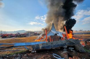 South Korean police raid Muan airport and Jeju Air office after horror crash that k!lled 179 people